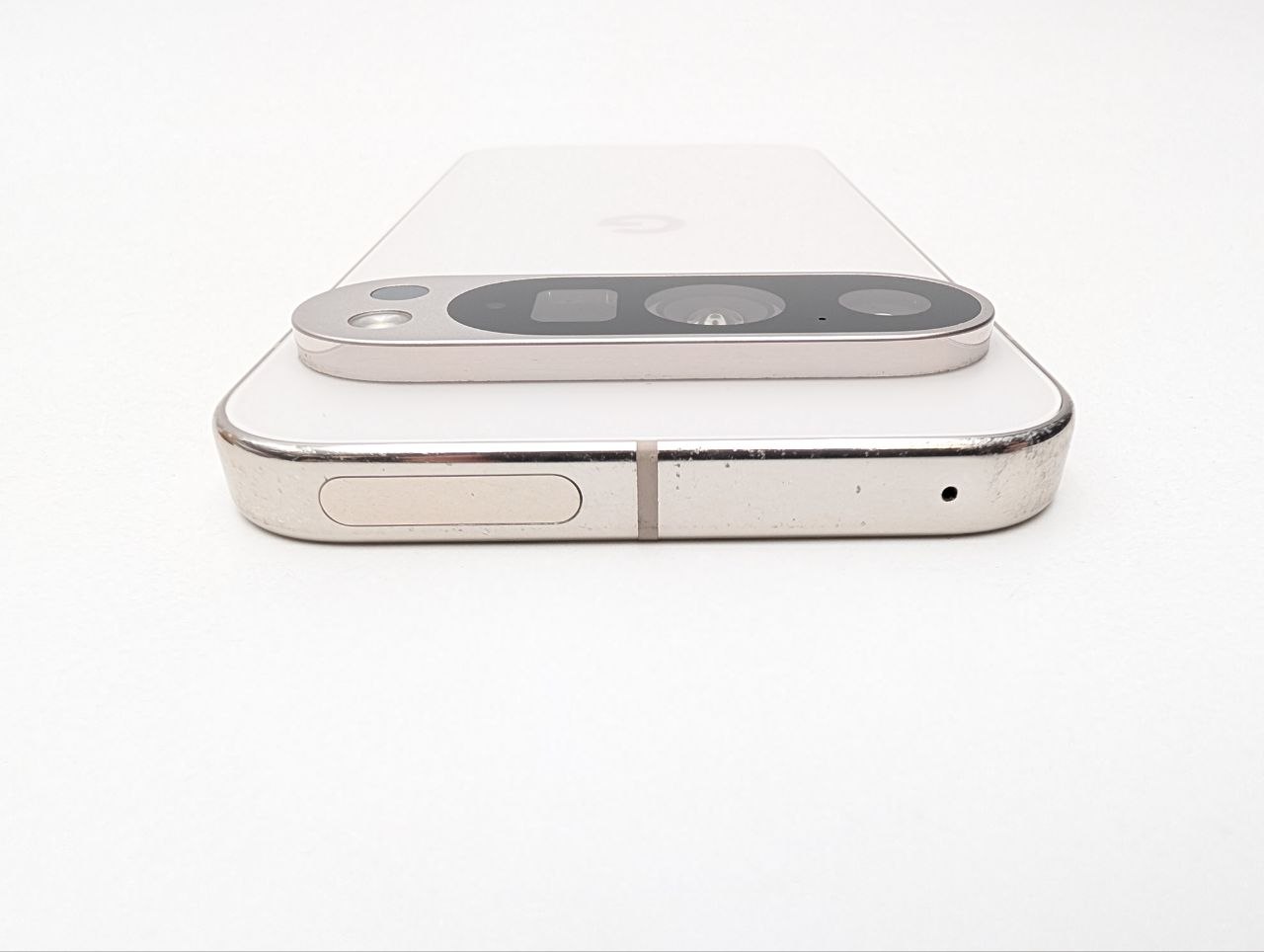 Google Pixel 9 Pro 128GB Porcelanowy (Powystawowy)