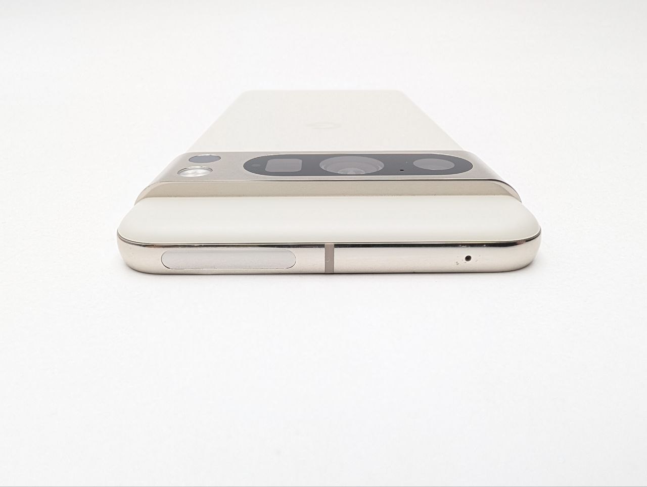 Google Pixel 8 Pro 128 GB beżowy (Powystawowy)