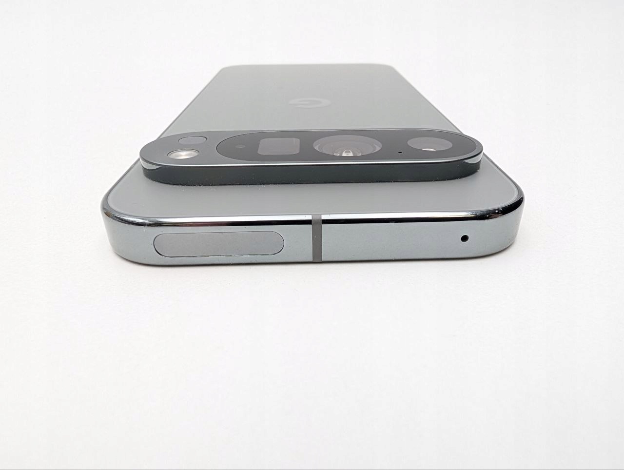Google Pixel 9 Pro 128GB Zielonoszary (Powystawowy)