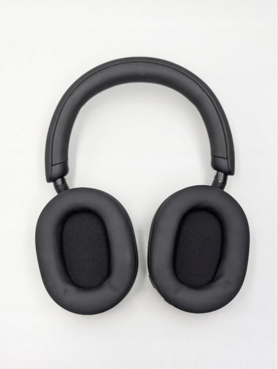 Słuchawki bezprzewodowe wokółuszne Sony WH-1000XM5SA czarne (Powystawowy)