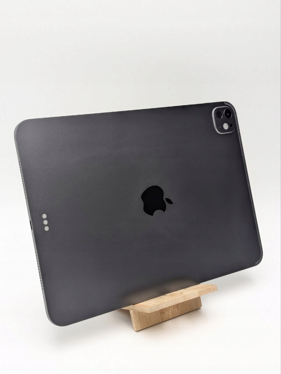 Apple iPad Pro 11" M5 256 GB WI-FI Gwiezdna Czerń (Powystawowy)