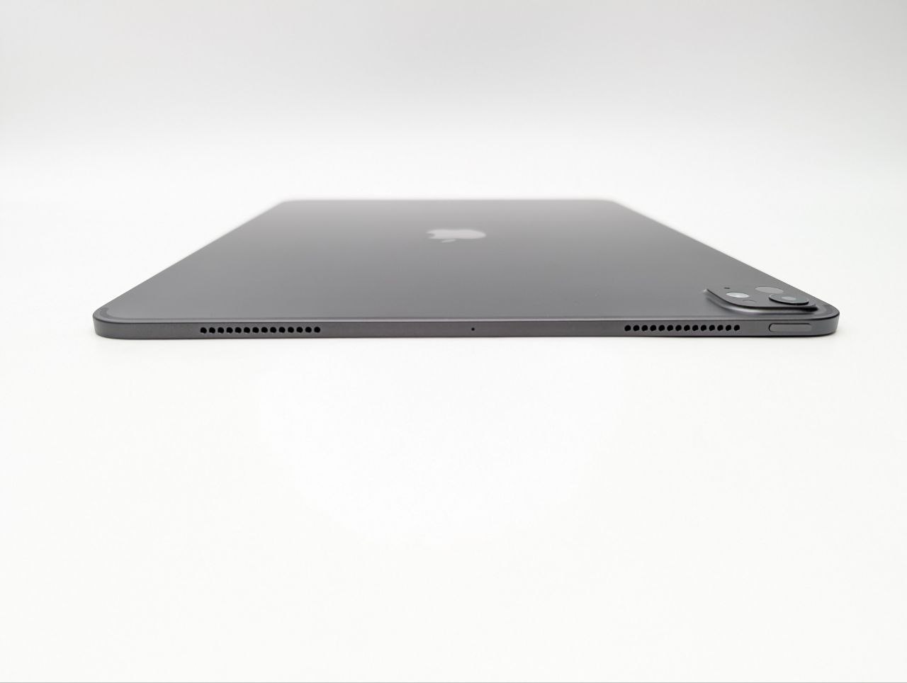 Apple iPad Pro 13" M5 512GB Wi-Fi Gwiezdna Czerń | jak nowy (Powystawowy)