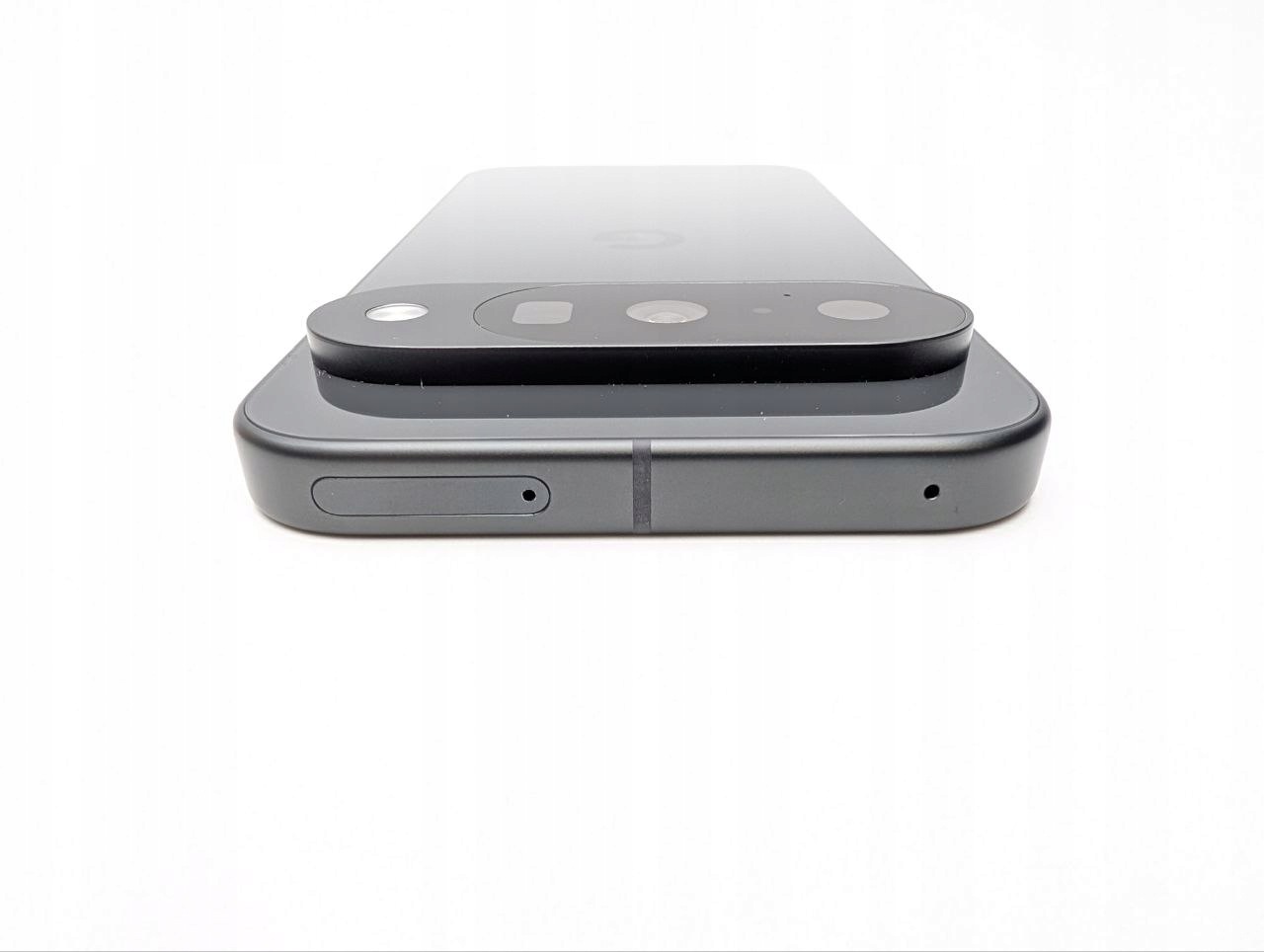 Google Pixel 10 128GB Obsydian (Powystawowy)