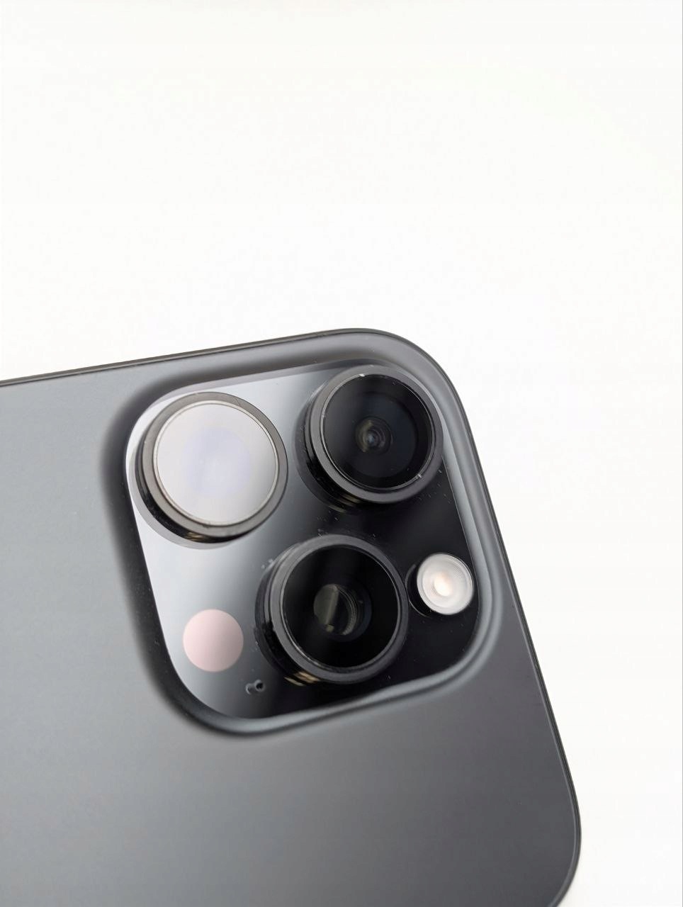 Apple iPhone 16 Pro 128 GB Tytan Czarny | eSim (Powystawowy)