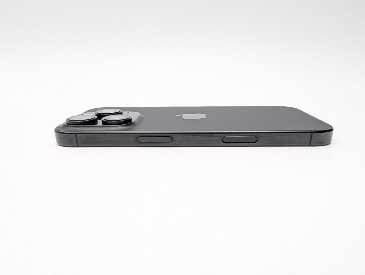 Apple iPhone 16 Pro 256 GB Tytan czarny | eSim (Powystawowy)