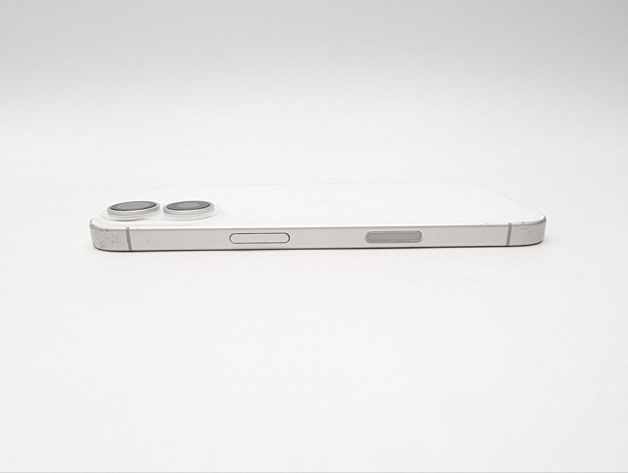 Apple iPhone 16 256 GB biały (Używany)