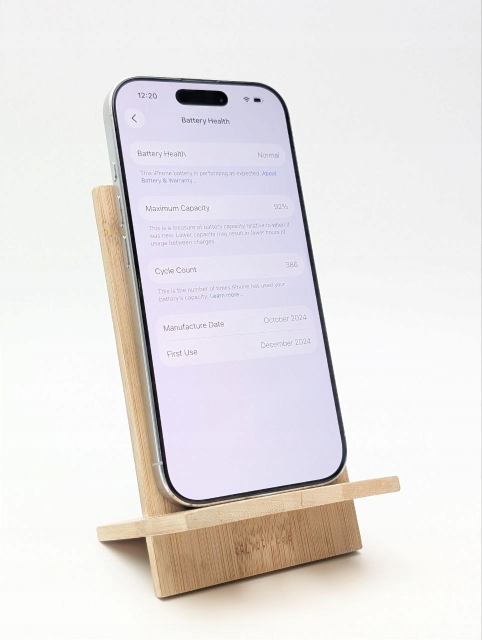 Apple iPhone 16 Pro 128 GB Tytan biały | eSim (Używany)