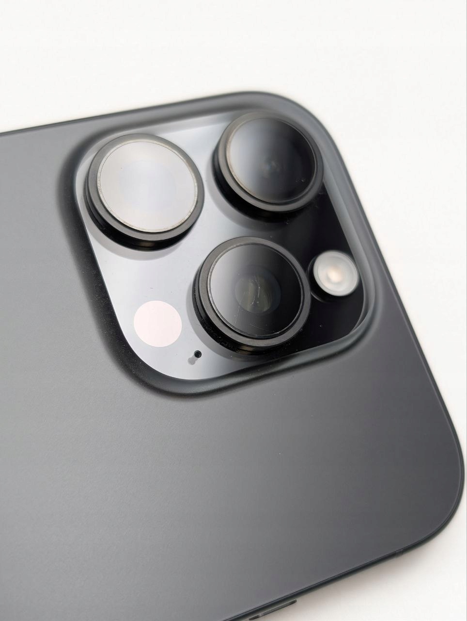 Apple iPhone 16 Pro 256 GB Tytan czarny | eSim (Powystawowy)