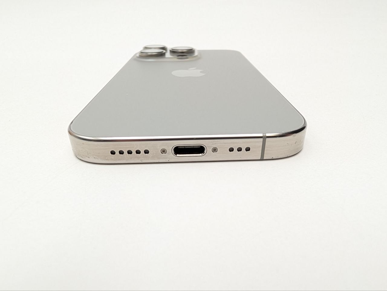 Apple iPhone 16 Pro 1 TB Tytan naturalny | eSim (Powystawowy)