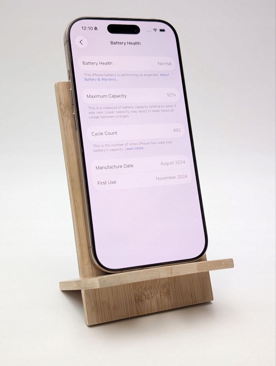 Apple iPhone 16 Pro 256 GB Tytan pustynny (Powystawowy)