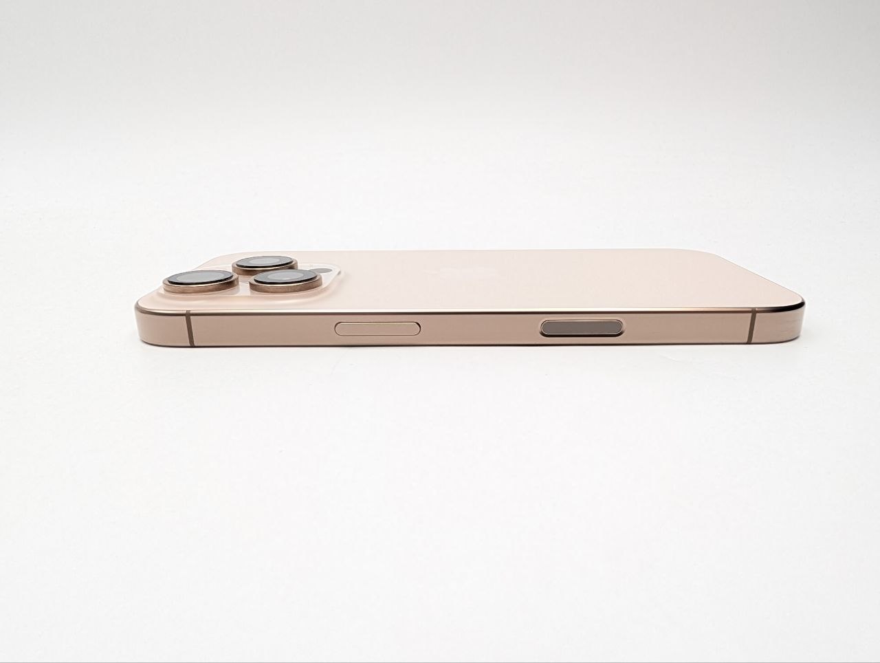 Apple iPhone 16 Pro 256 GB Tytan pustynny (Powystawowy)