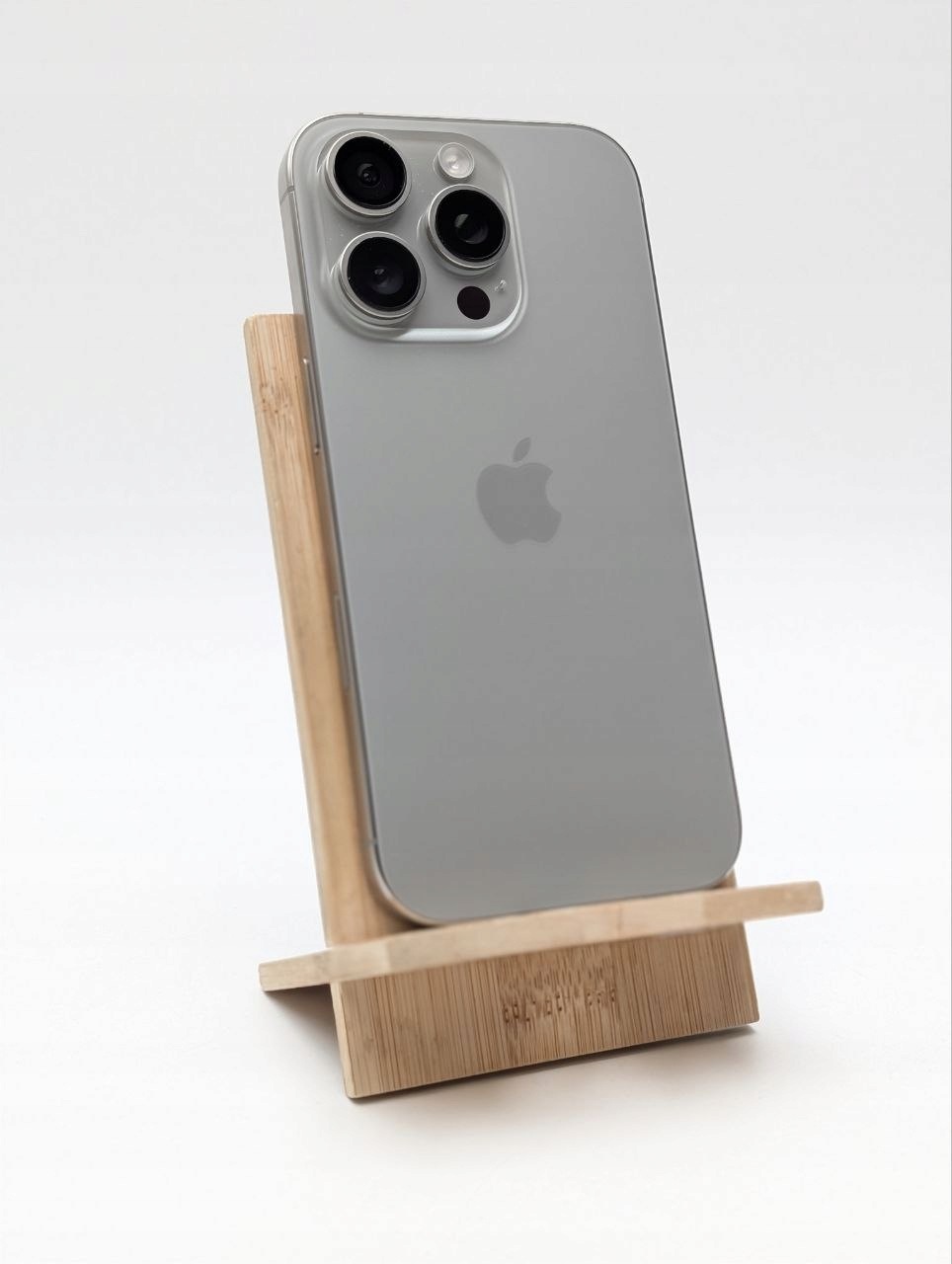 Apple iPhone 16 Pro 256GB Tytan naturalny (Używany)