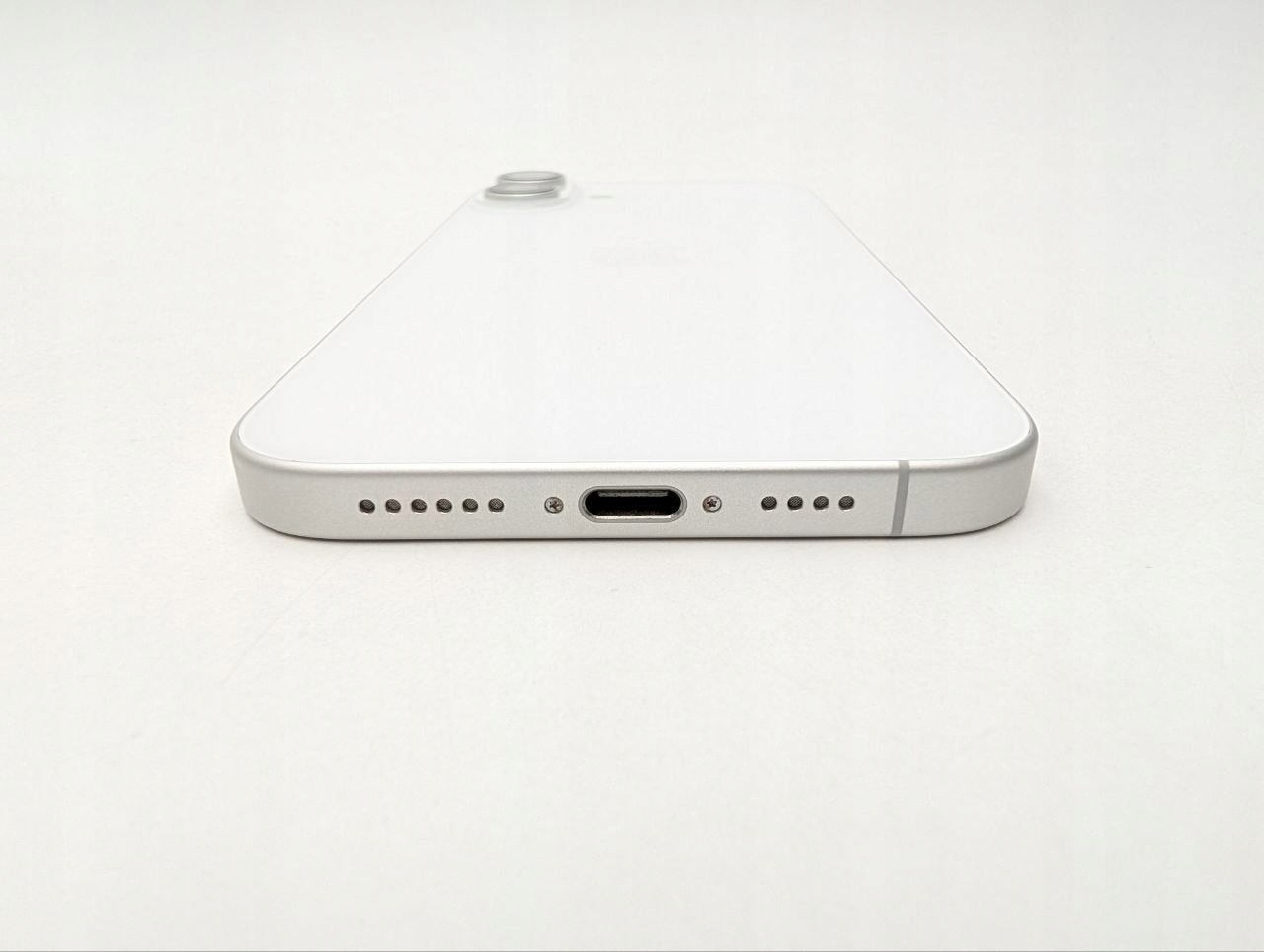 Apple iPhone 16 Plus 128 GB biały (Powystawowy)