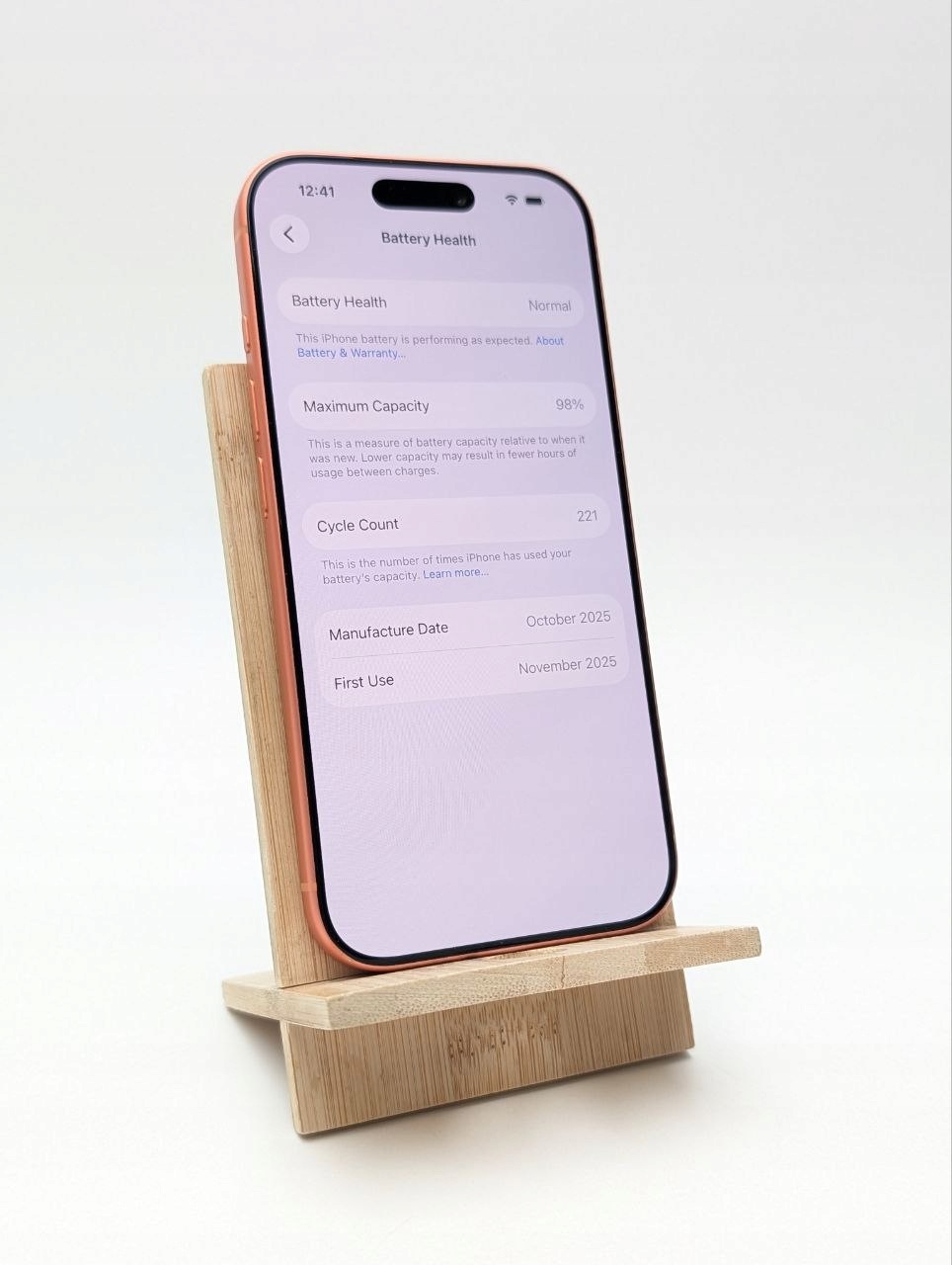 Apple iPhone 17 Pro 256 GB Kosmiczny pomarańcz | eSim (Powystawowy)
