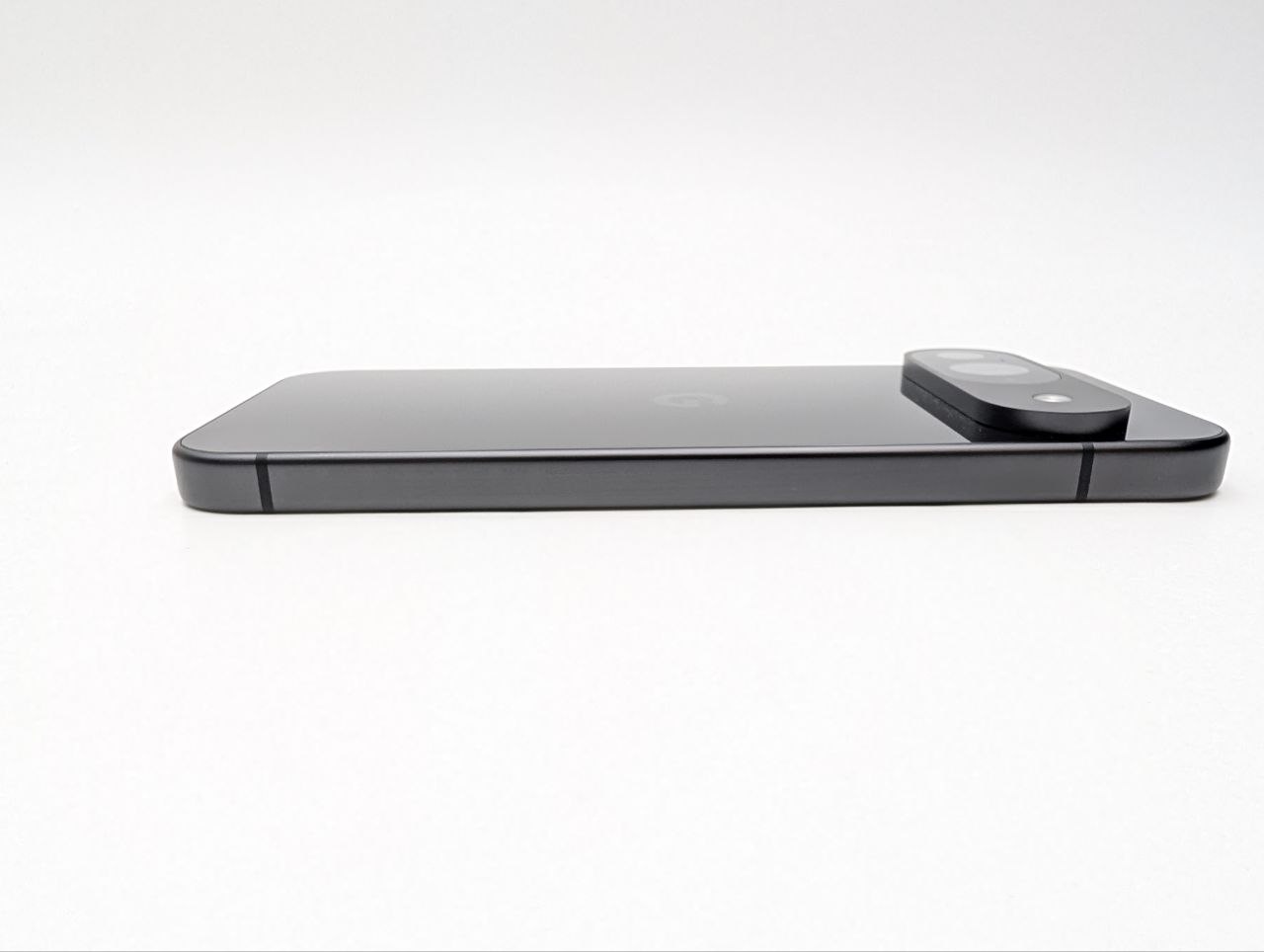 Google Pixel 9 128GB Obsydian (Powystawowy)