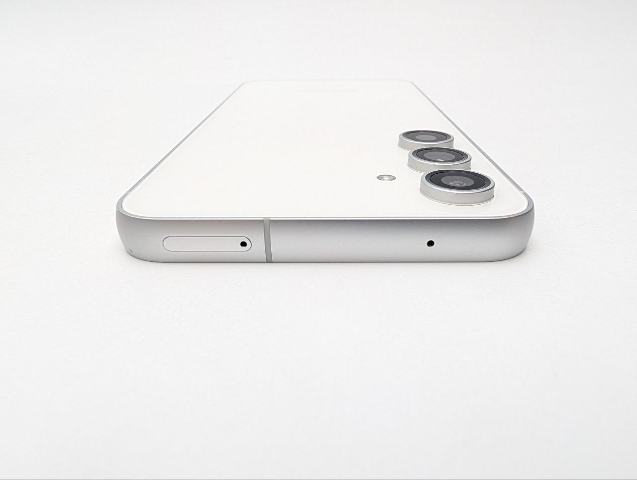 Samsung Galaxy S23 FE 128 GB beżowy (Powystawowy)