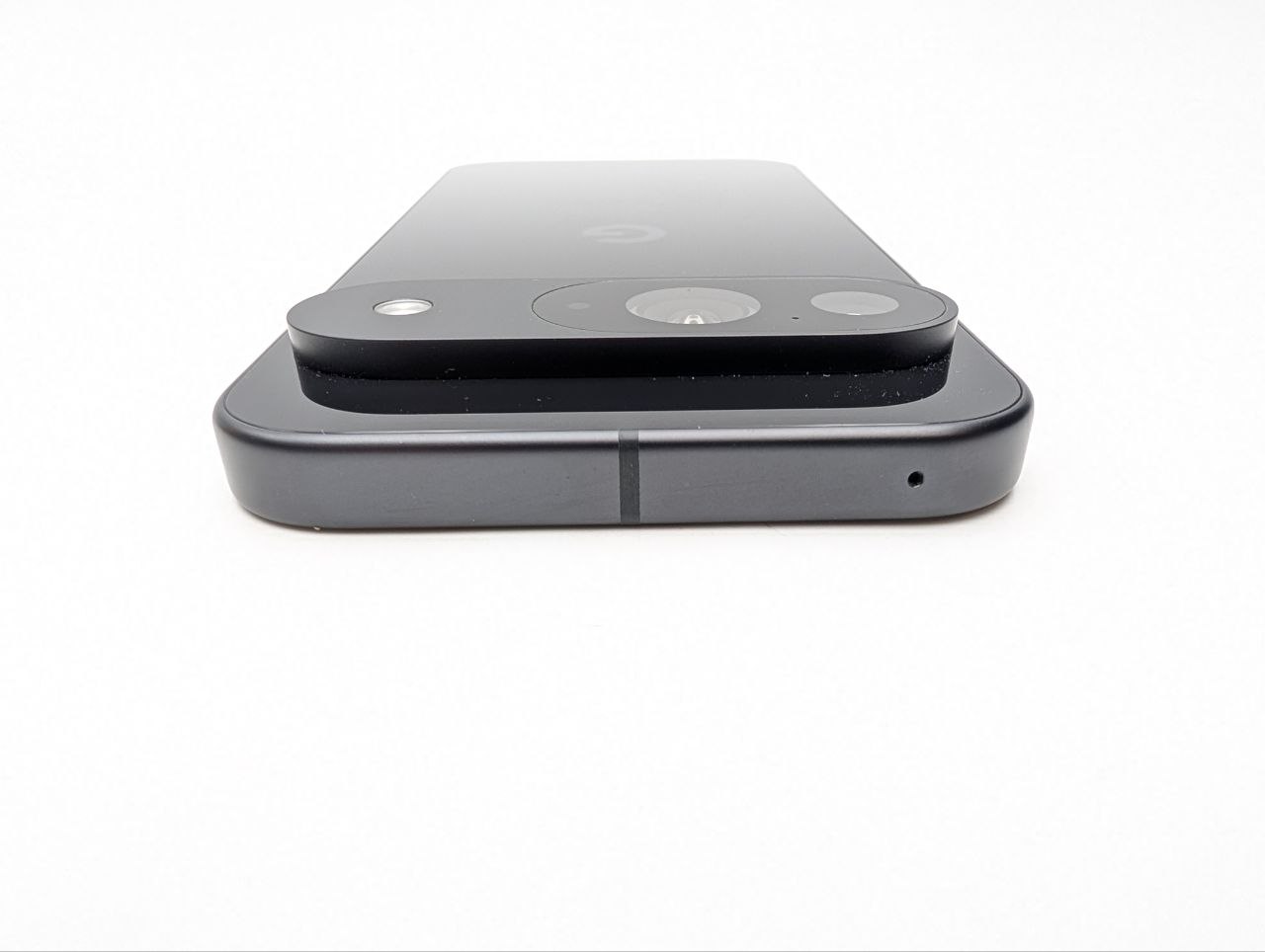 Smartfon Google Pixel 9 12 GB/128 GB 5G Czarny (Powystawowy)