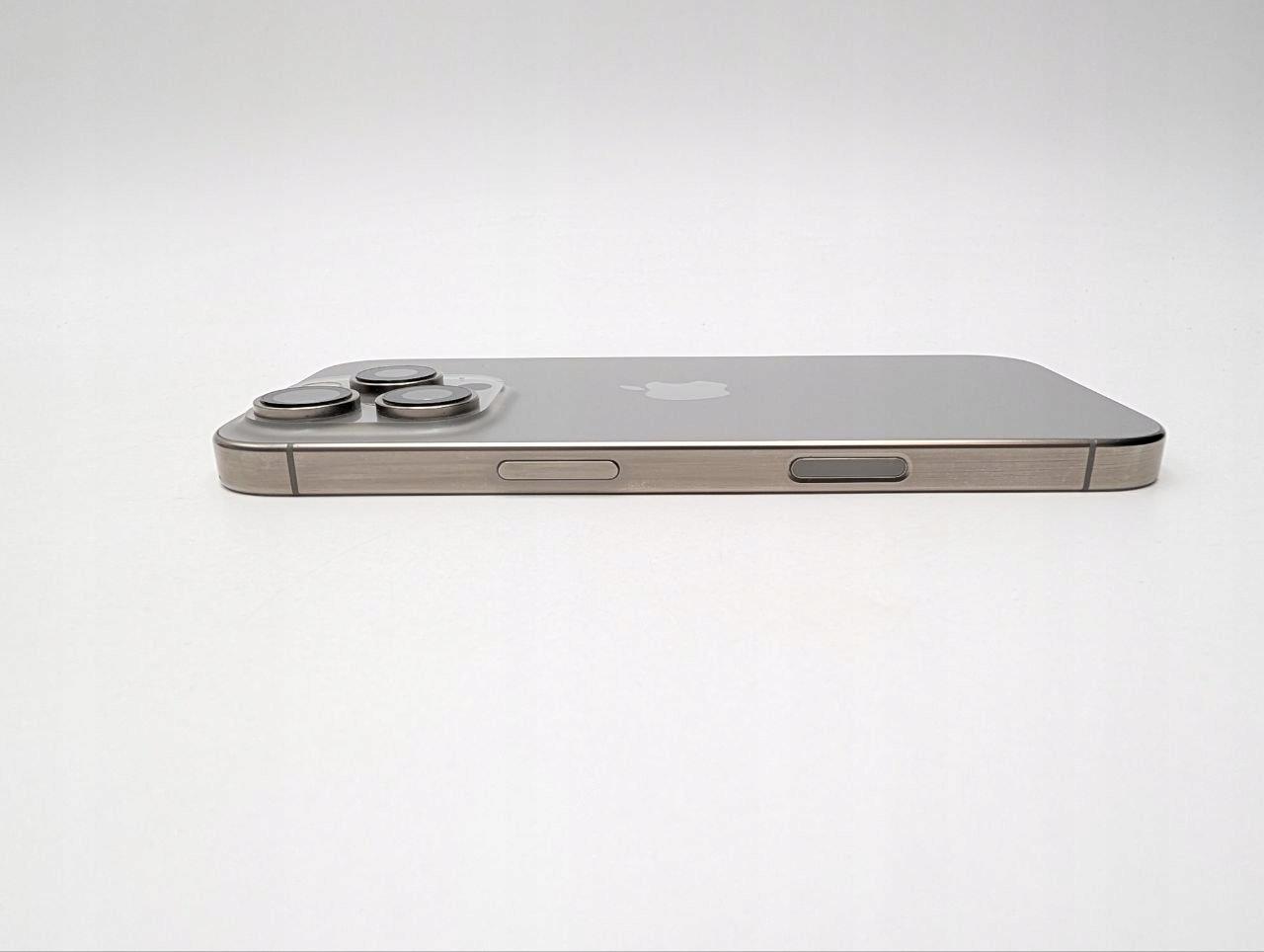 Apple iPhone 16 Pro 256GB Tytan naturalny | eSim (Powystawowy)