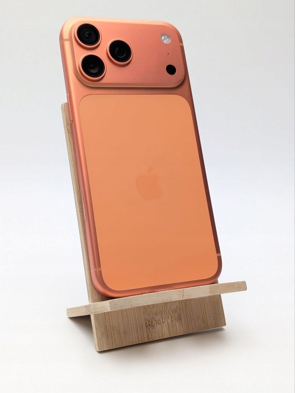 Apple iPhone 17 Pro Max 256 GB Kosmiczny pomarańcz | eSim | bateria 100% (Powystawowy)