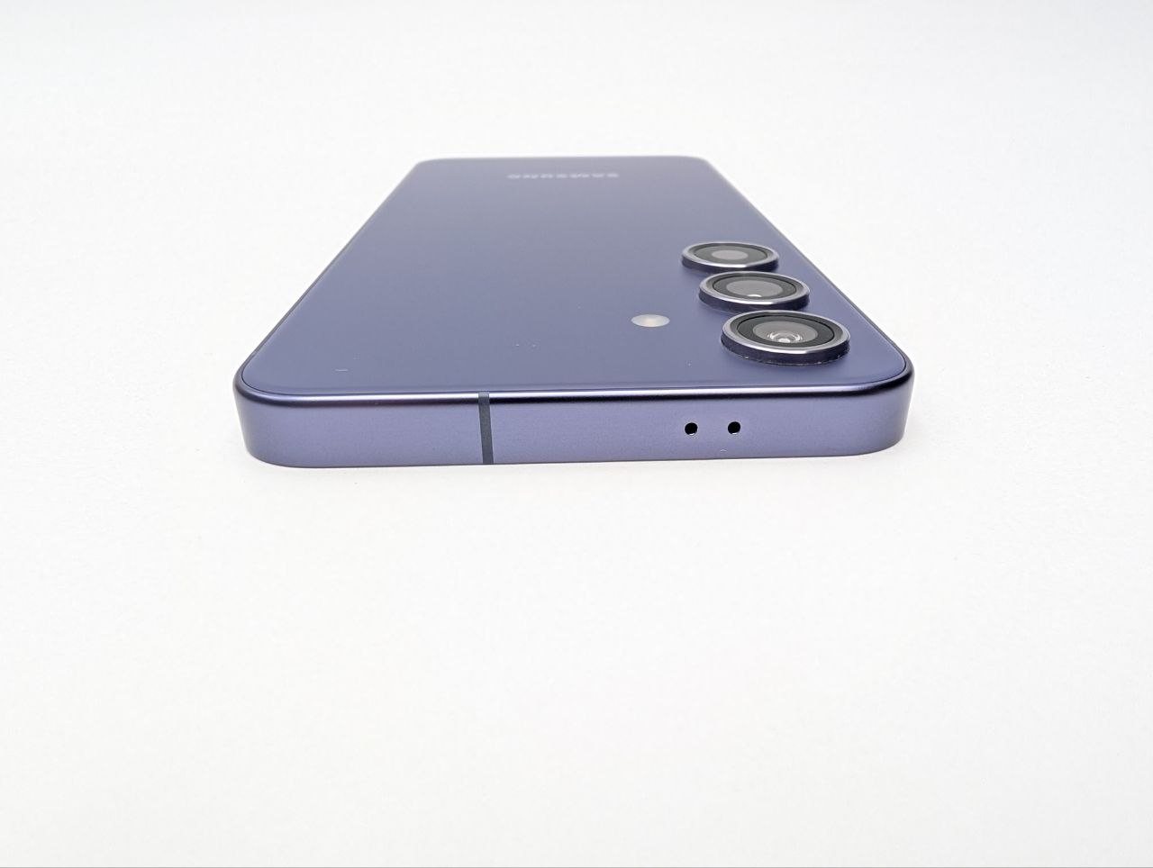 Samsung Galaxy S24 128 GB Fioletowy (Powystawowy)