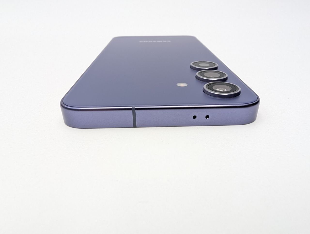 Samsung Galaxy S24 128 GB Fioletowy (Powystawowy)