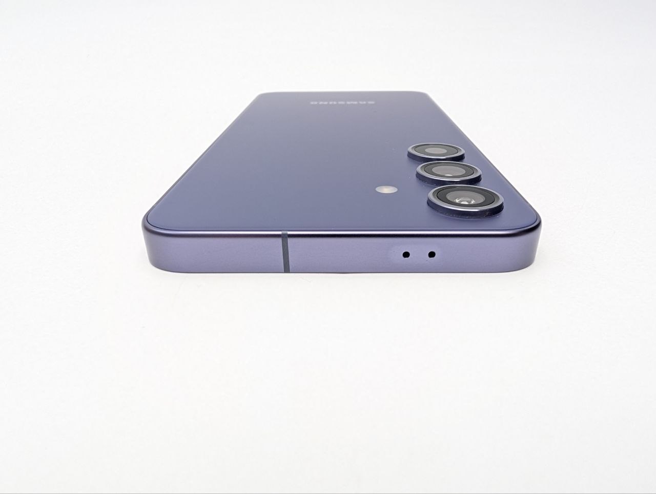 Samsung Galaxy S24 128 GB Fioletowy (Powystawowy)