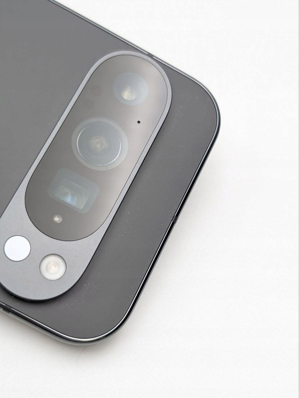 Google Pixel 9 Pro 128GB Obsydian (Powystawowy)