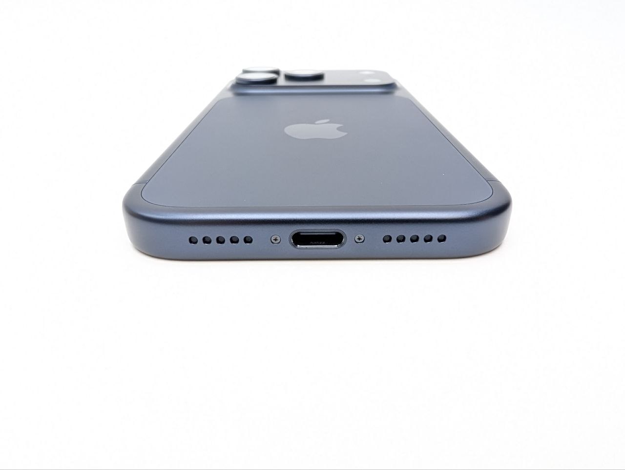 Apple iPhone 17 Pro 512 GB Głębinowy błękit | eSim | bateria 100% (Powystawowy)