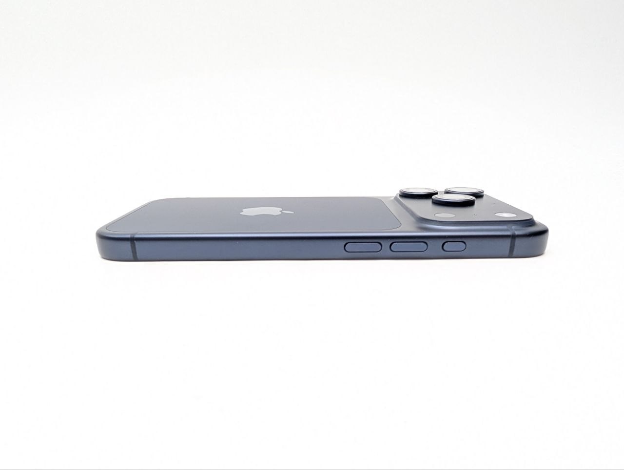 Apple iPhone 17 Pro 512 GB Głębinowy błękit | eSim | bateria 100% (Powystawowy)