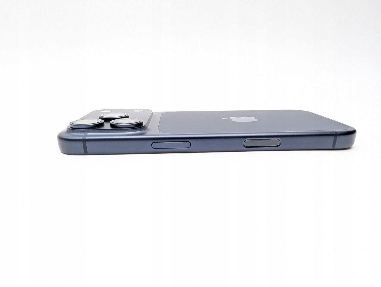 Apple iPhone 17 Pro 512 GB Głębinowy błękit | eSim | bateria 100% (Powystawowy)