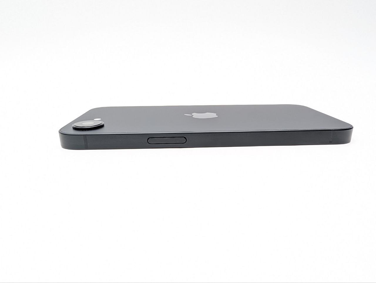 Apple iPhone 16e 128 GB czarny | bateria 100% (Powystawowy)