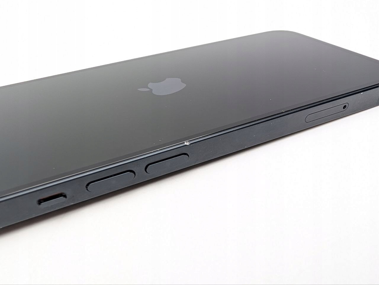 Apple iPhone 14 128GB czarny (Powystawowy)