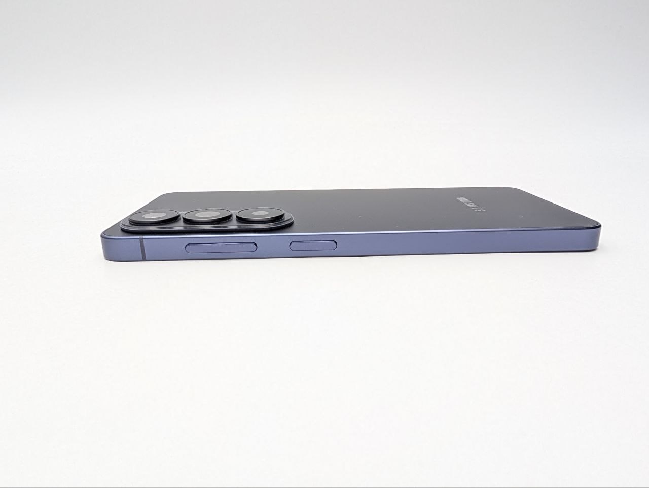 Samsung Galaxy S26 256 GB fioletowy | jak nowy (Powystawowy)