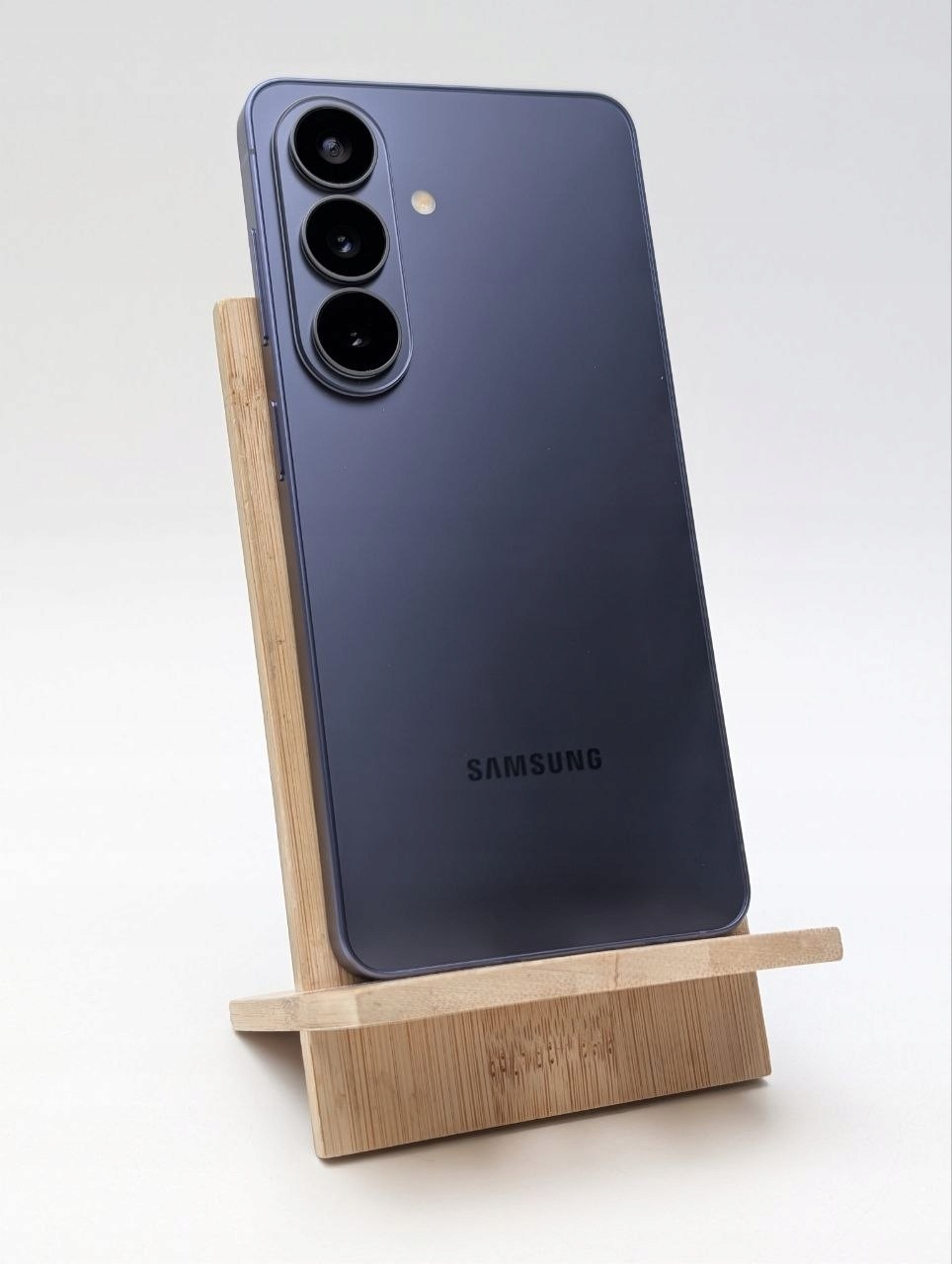 Samsung Galaxy S26 256 GB fioletowy (Powystawowy)