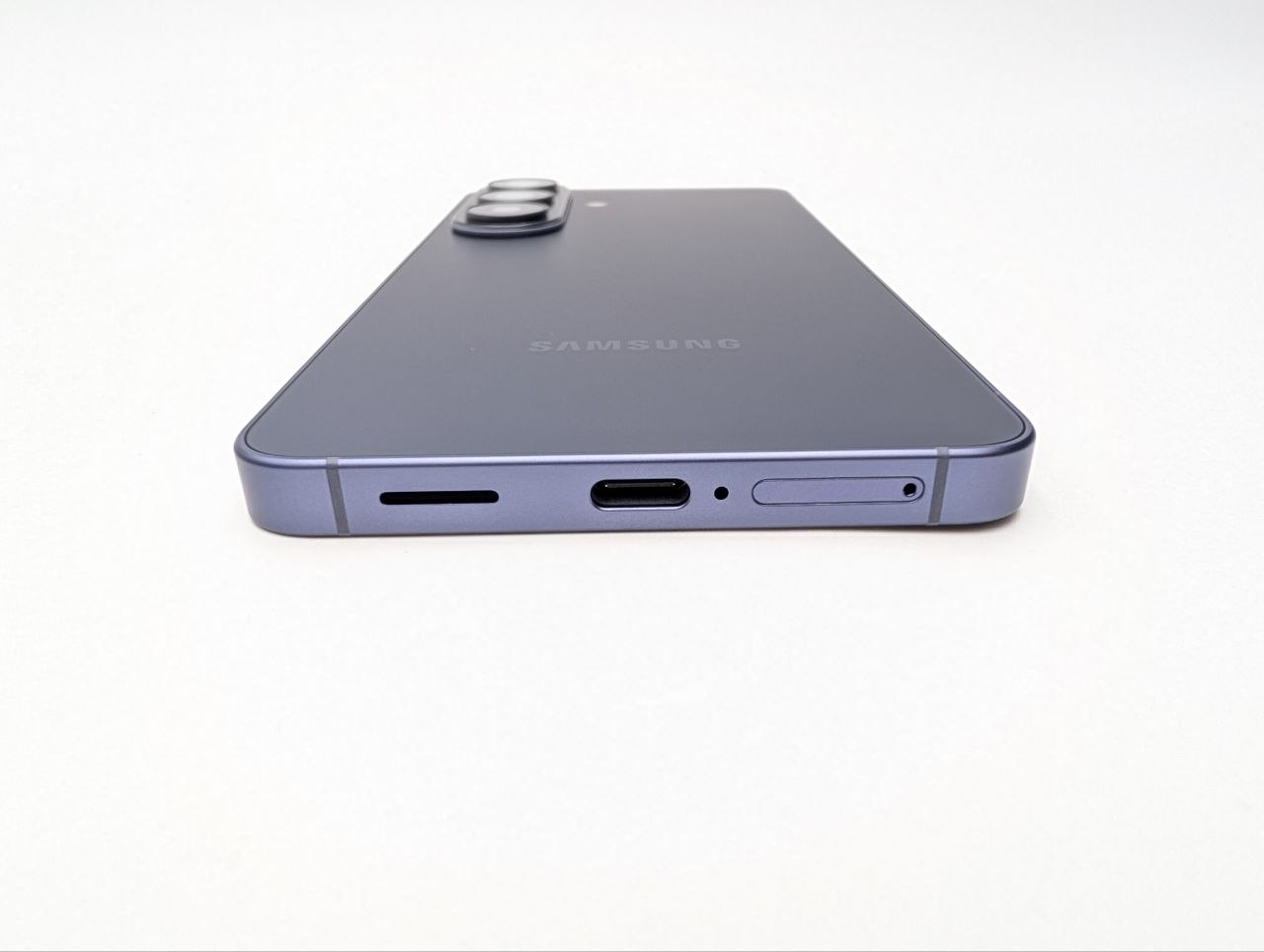 Samsung Galaxy S26 256 GB fioletowy (Powystawowy)