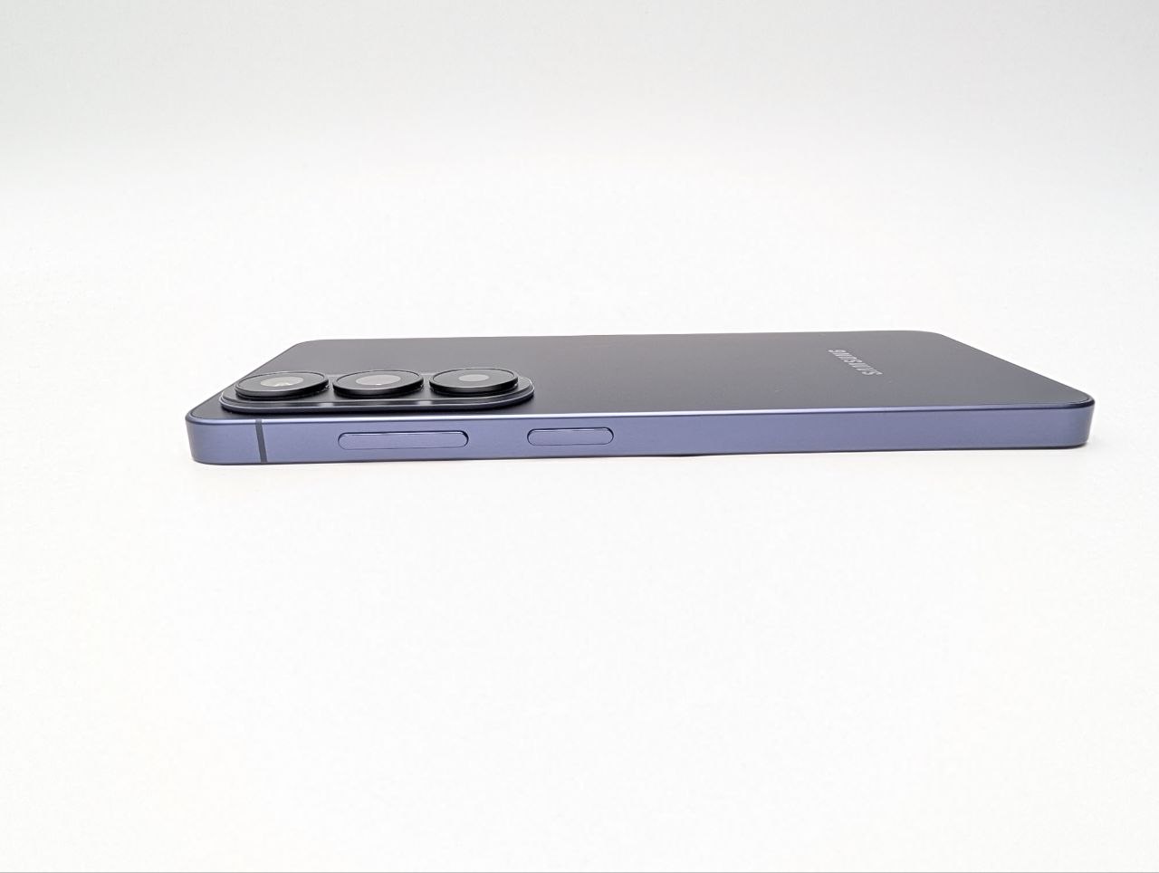 Samsung Galaxy S26 256 GB fioletowy (Powystawowy)