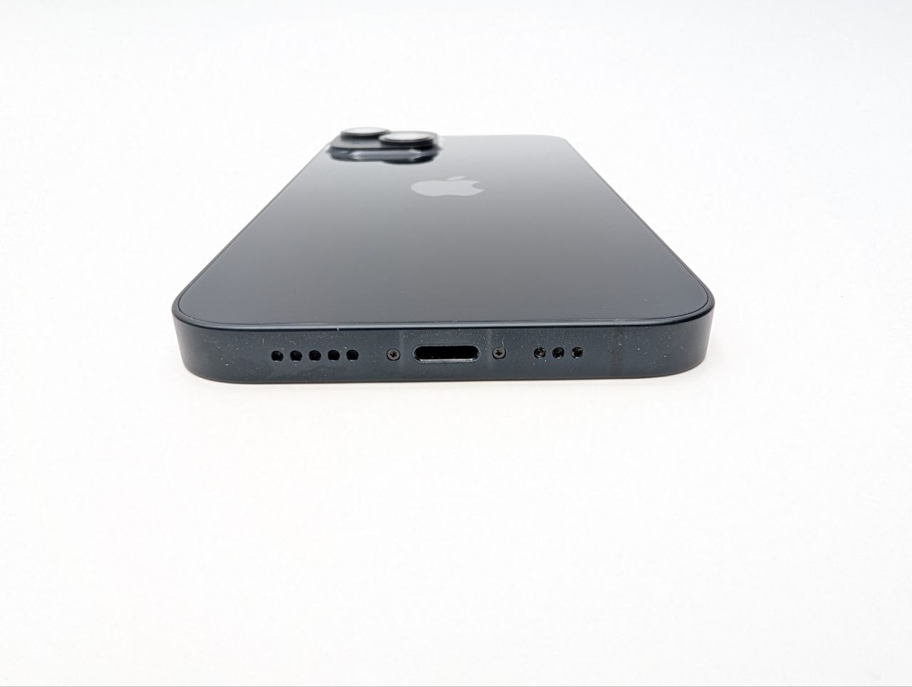 Apple iPhone 14 128GB czarny (Powystawowy)