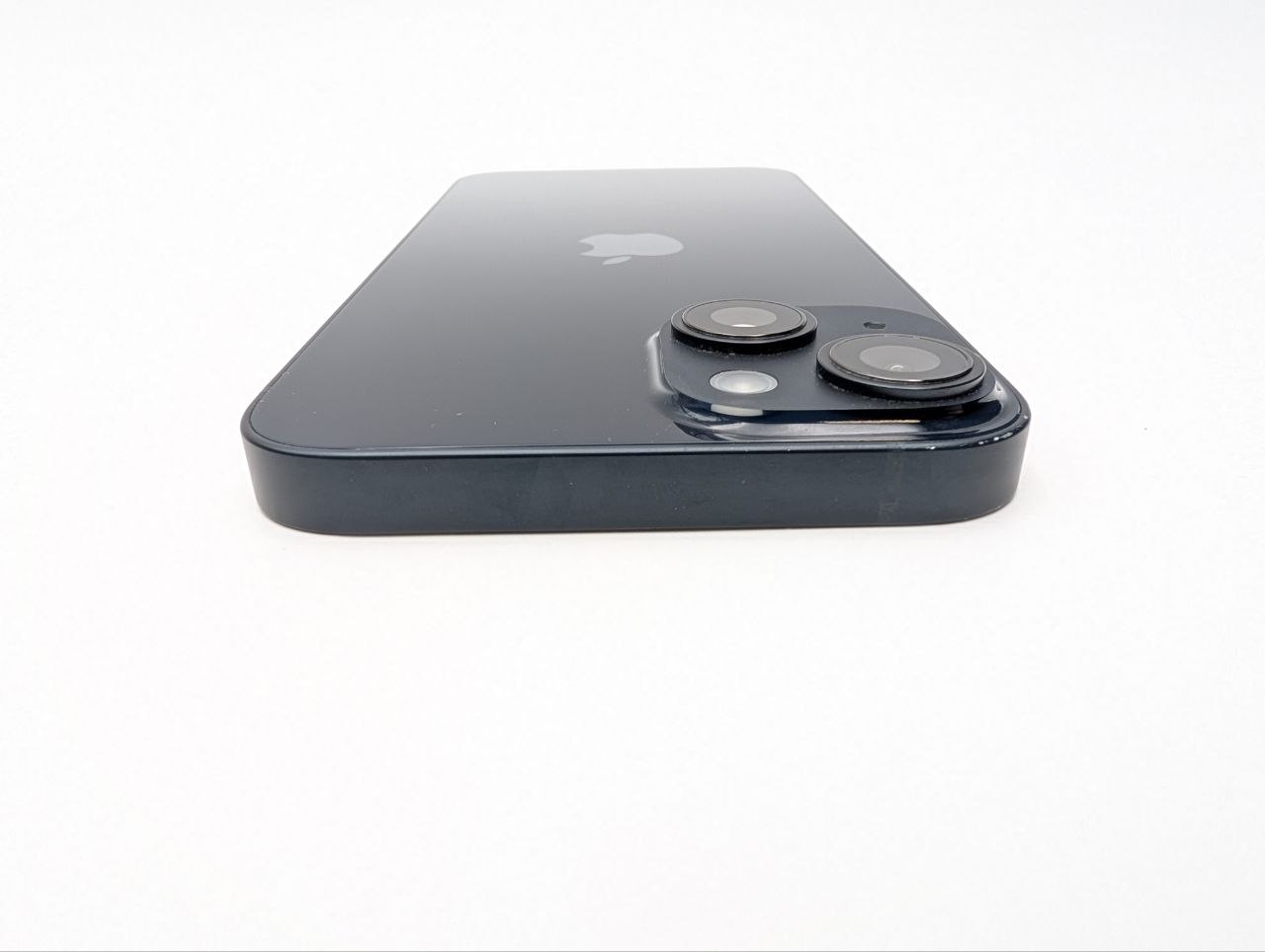 Apple iPhone 14 128GB czarny (Powystawowy)