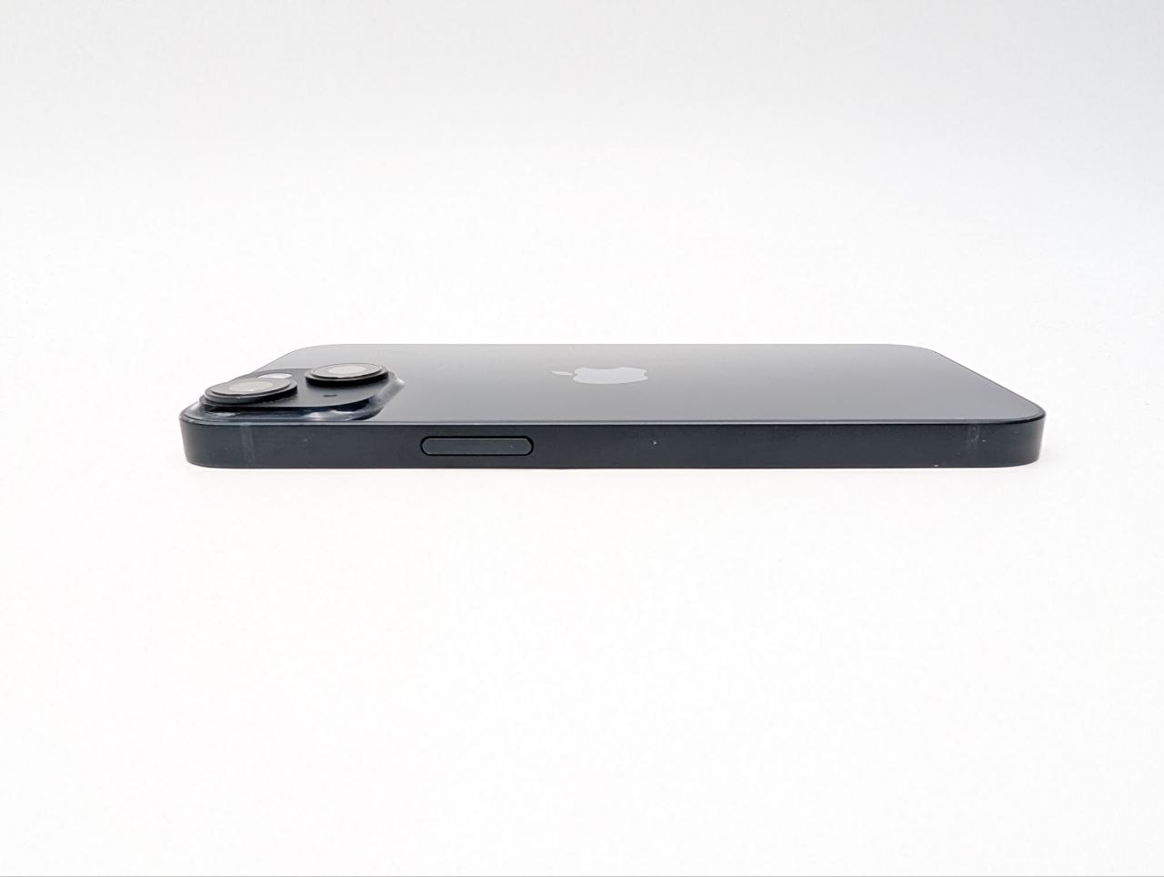 Apple iPhone 14 128GB czarny (Powystawowy)